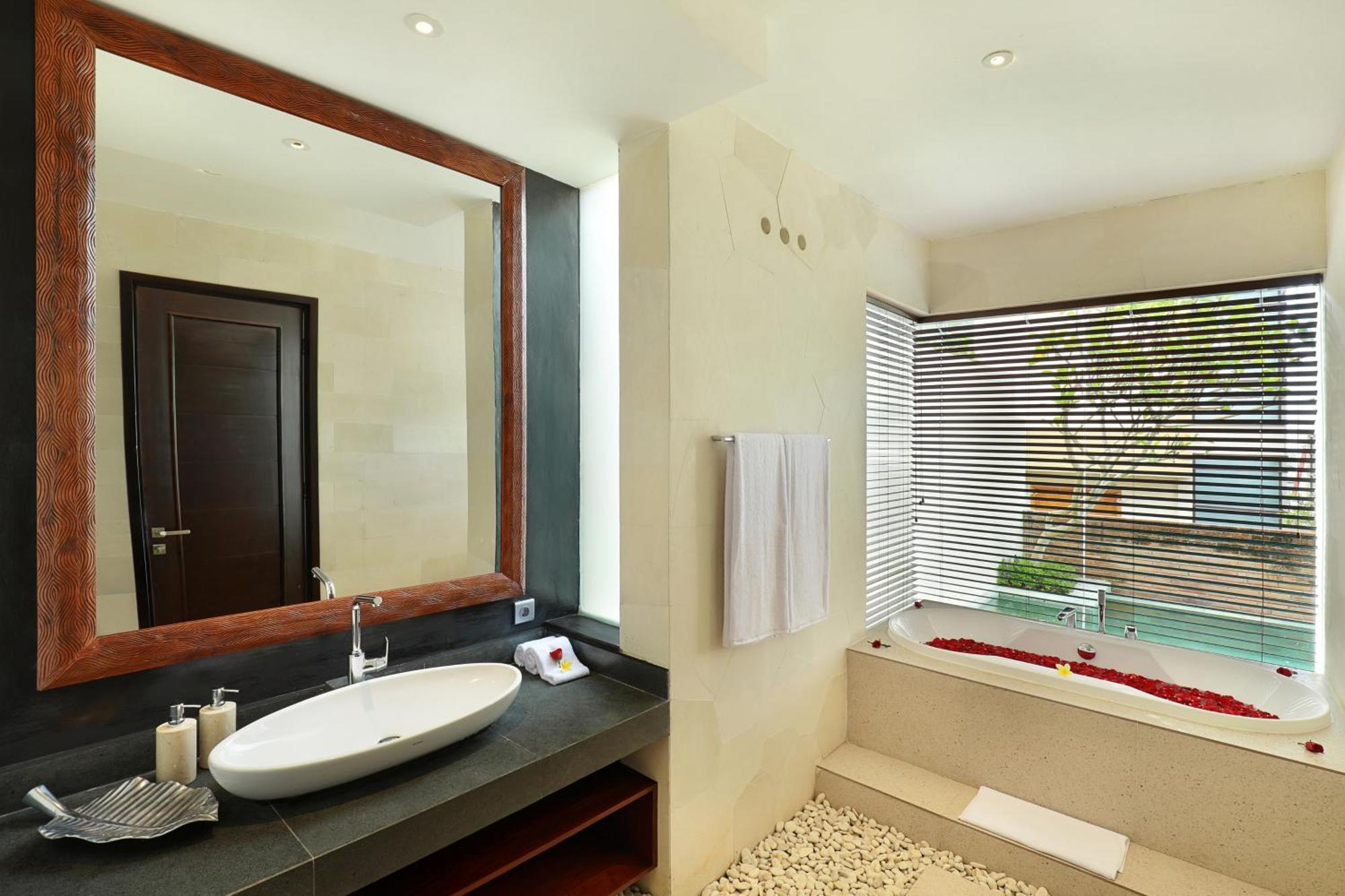 4-Br Private Pool Dharmawangsa Villa Kampial 10Min To Btdc Nusa Dua أونغاسان المظهر الخارجي الصورة